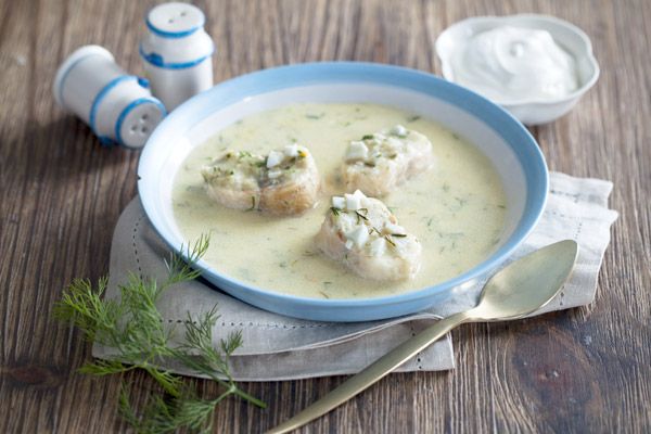 Рецепт: Рыбный суп с укропом в мультиварке